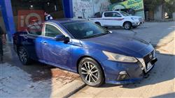 نيسان ألتيما